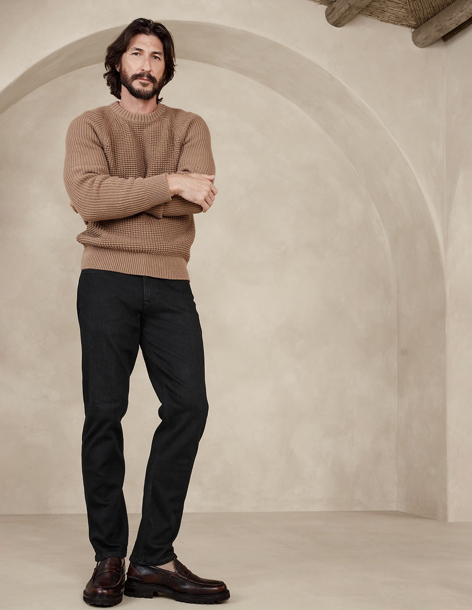Jeans straight lavado obscuro para hombre