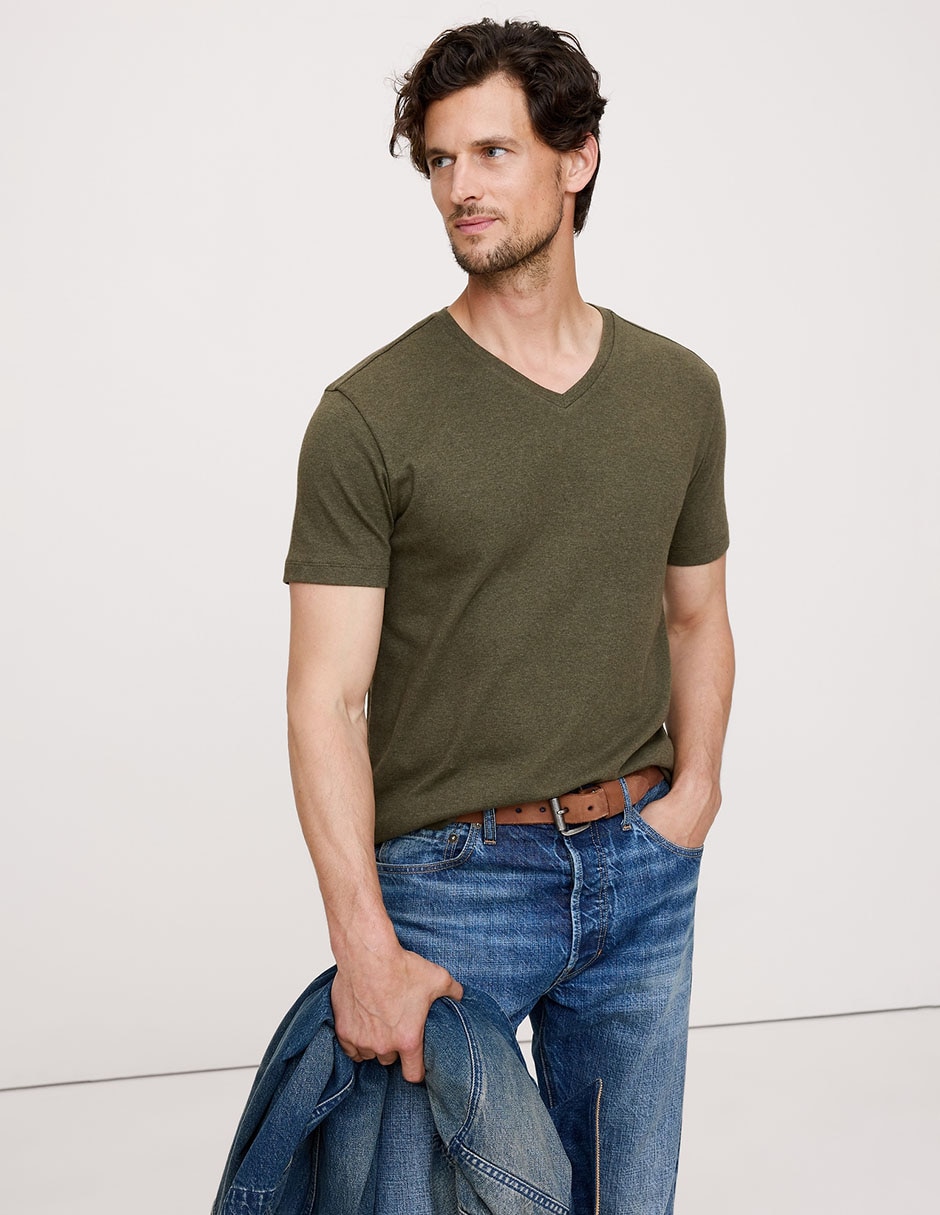 Playera cuello V para hombre