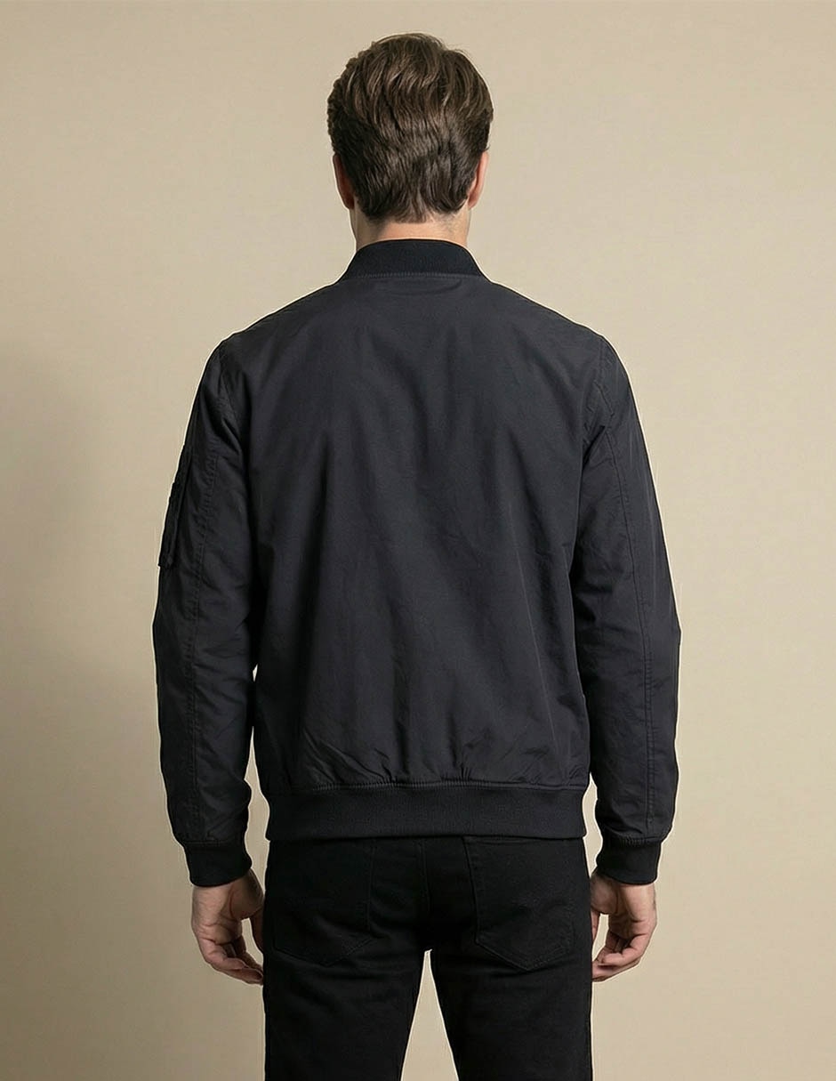 Chamarra bomber con bolsillos para hombre