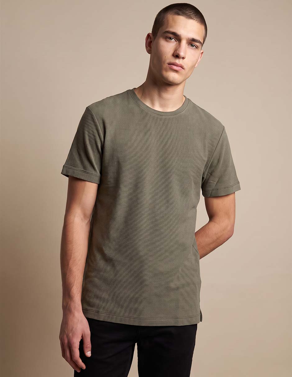 Playera cuello redondo para hombre 1