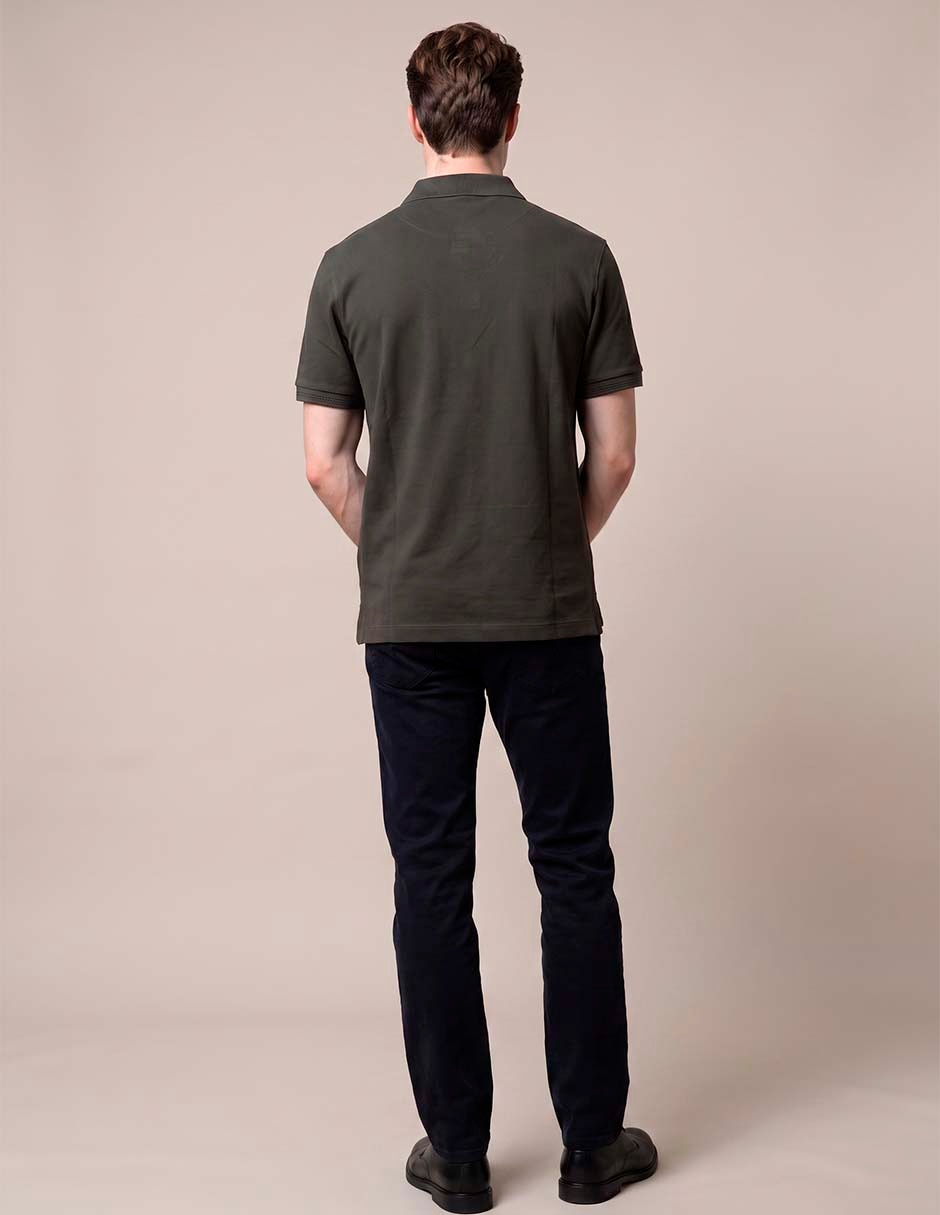 Verde olivo